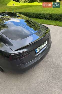 Лифтбек Tesla Model S 2018 в 
