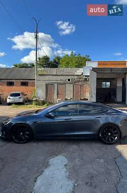 Лифтбек Tesla Model S 2018 в 