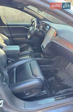 Лифтбек Tesla Model S 2018 в 