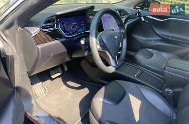 Ліфтбек Tesla Model S 2016 в 