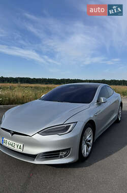 Tesla Model S 2018