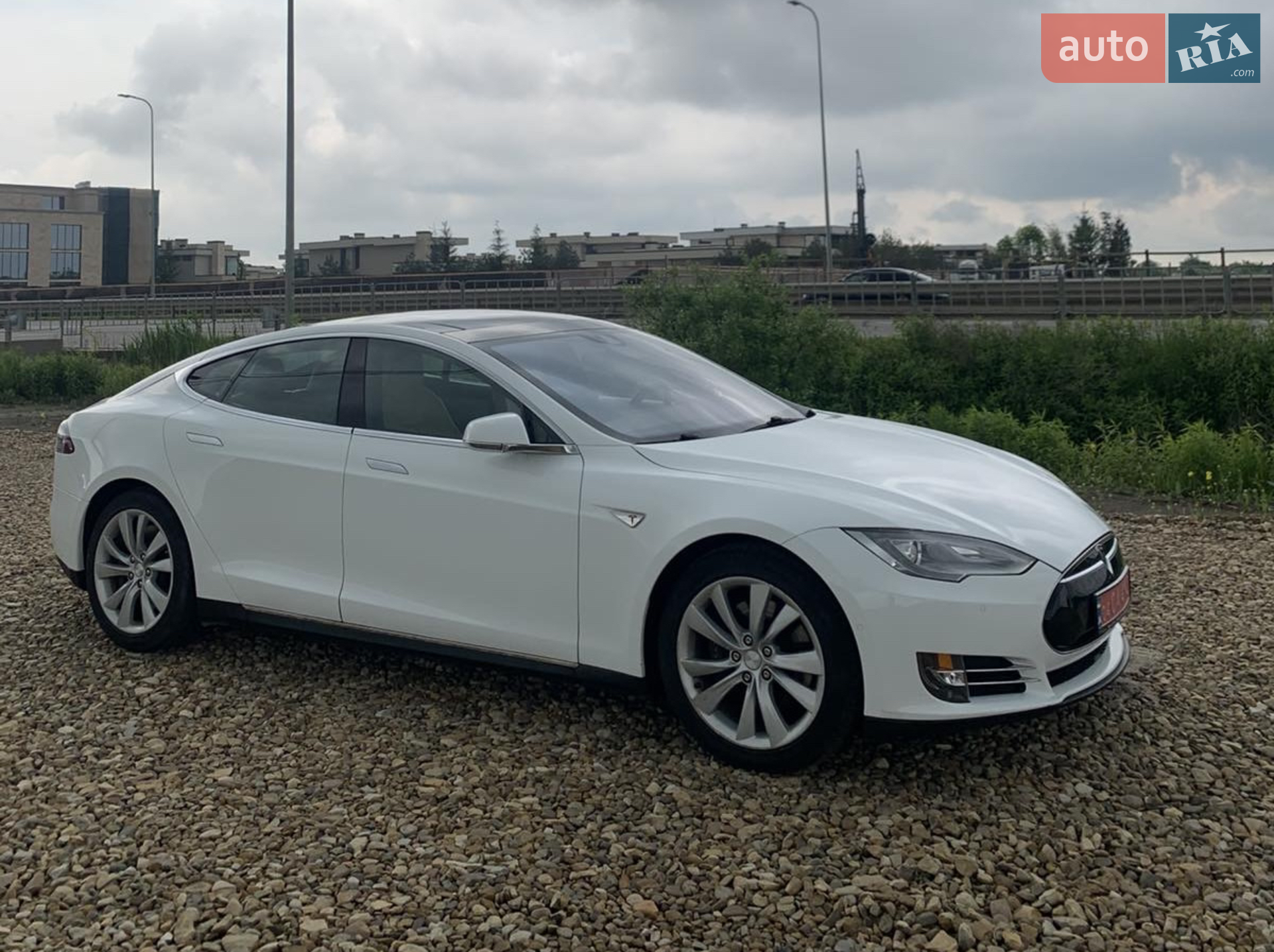 2015 Tesla Model S - мініатюра 9