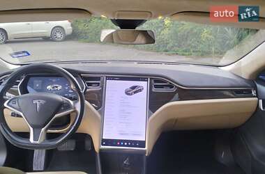 Ліфтбек Tesla Model S 2015 в 