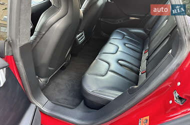 Ліфтбек Tesla Model S 2017 в 