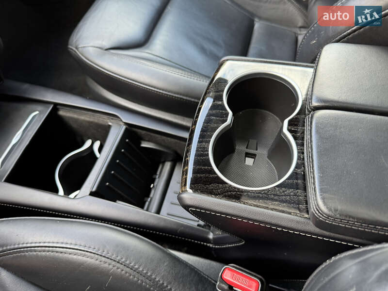 Ліфтбек Tesla Model S 2017 в Черкасах