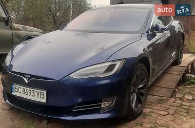 Tesla Model S 2020 Tesla Model S 2020