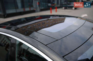 Лифтбек Tesla Model S 2017 в 