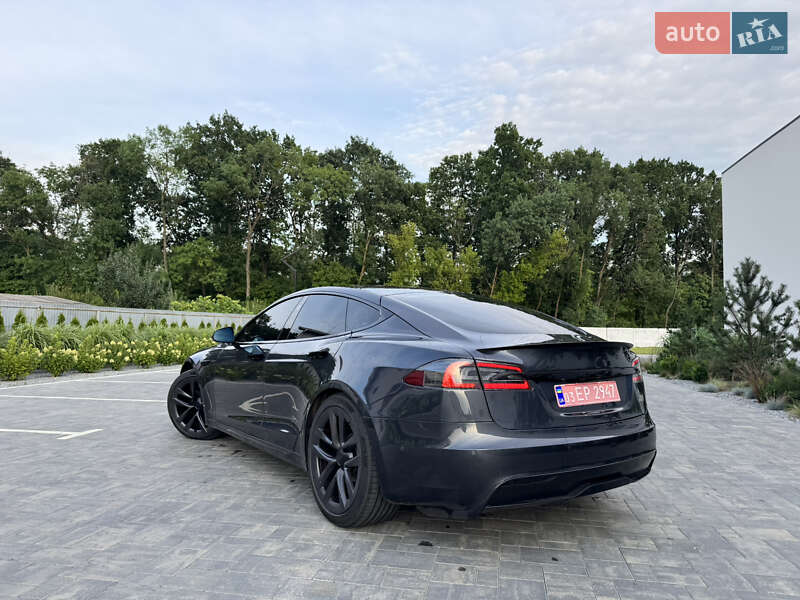 Ліфтбек Tesla Model S 2021 в Луцьку