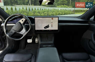 Лифтбек Tesla Model S 2021 в 