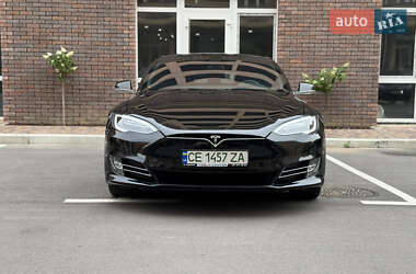 Лифтбек Tesla Model S 2017 в Софиевской Борщаговке