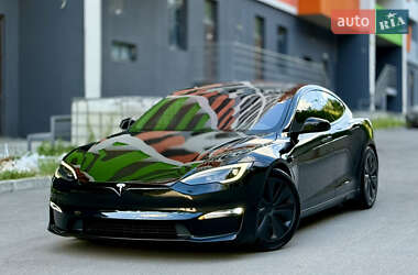 Tesla Model S 2023