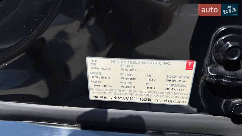 Ліфтбек Tesla Model S 2015 в Одесі