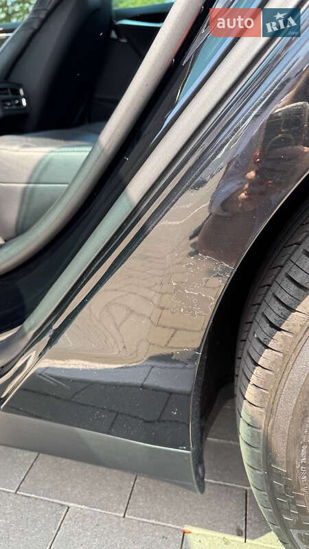 Ліфтбек Tesla Model S 2015 в Одесі