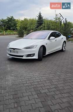 Tesla Model S 2017