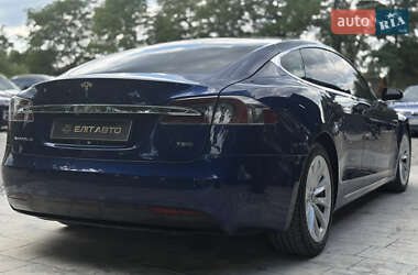 Лифтбек Tesla Model S 2017 в 