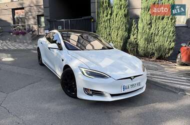 Tesla Model S 2017