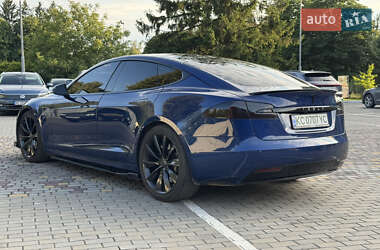 Лифтбек Tesla Model S 2016 в 