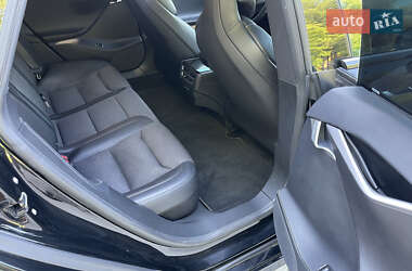 Ліфтбек Tesla Model S 2019 в 