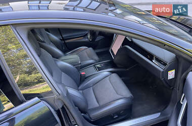 Ліфтбек Tesla Model S 2019 в 