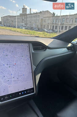 Лифтбек Tesla Model S 2018 в 