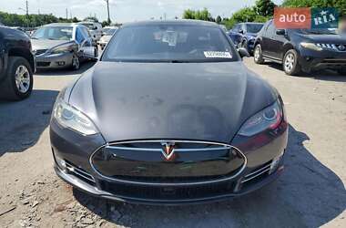 Ліфтбек Tesla Model S 2015 в 