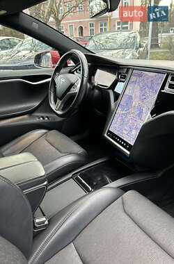 Ліфтбек Tesla Model S 2017 в 