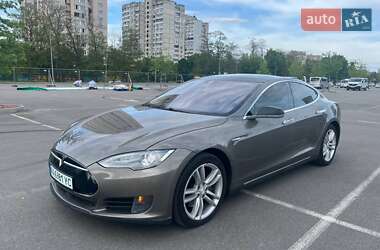 Tesla Model S 2015 Tesla Model S 2015