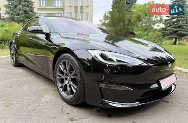 Tesla Model S 2021