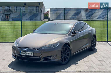 Tesla Model S 2015 Tesla Model S 2015
