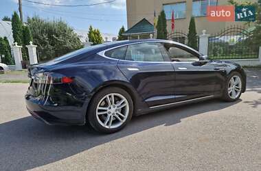 Ліфтбек Tesla Model S 2015 в Вінниці