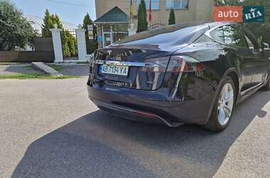 Ліфтбек Tesla Model S 2015 в Вінниці