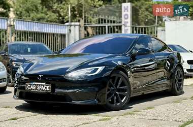 Tesla Model S 2021