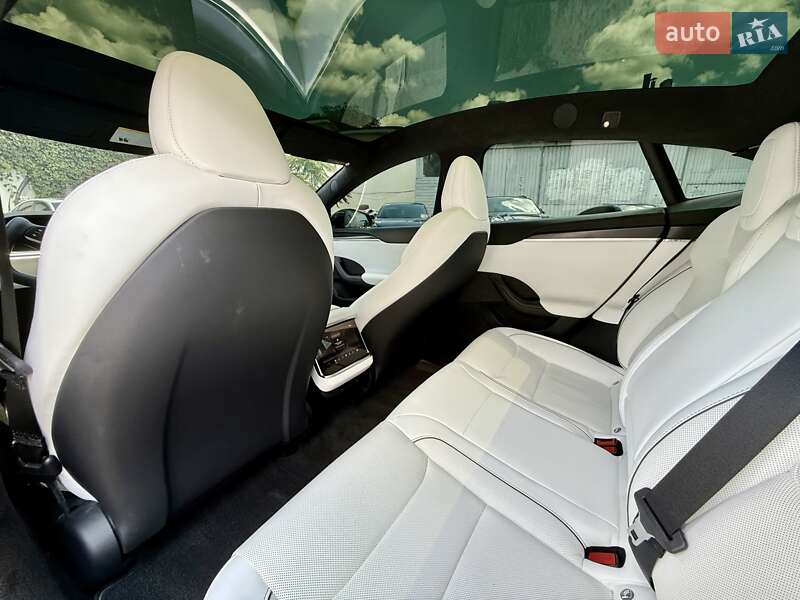 Лифтбек Tesla Model S 2021 в Одессе