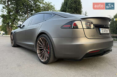 Лифтбек Tesla Model S 2023 в 