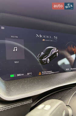 Лифтбек Tesla Model S 2020 в 