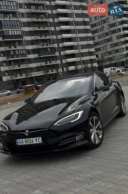 Ліфтбек Tesla Model S 2020 в Києві