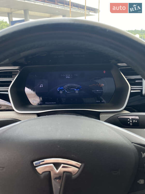 Лифтбек Tesla Model S 2015 в Хмельницком фото 44 Лифтбек Tesla Model S 2015 в Хмельницком