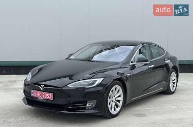 Tesla Model S 2016