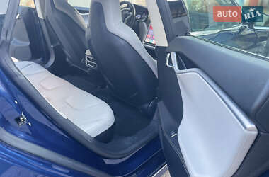 Лифтбек Tesla Model S 2016 в 