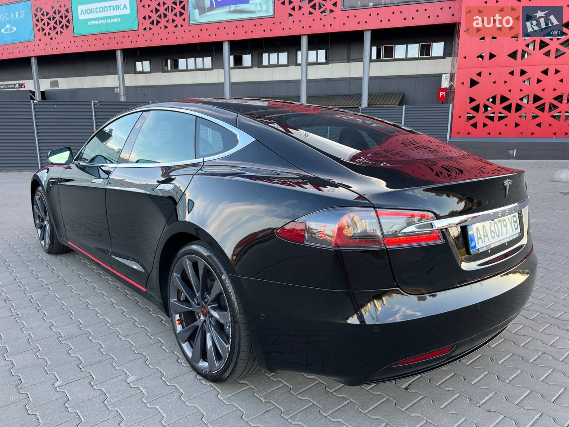 2020 Tesla Model S - мініатюра 7