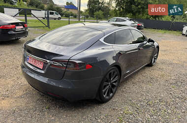 Лифтбек Tesla Model S 2018 в 