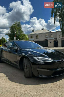 Tesla Model S 2021