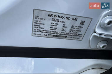 Лифтбек Tesla Model S 2022 в 