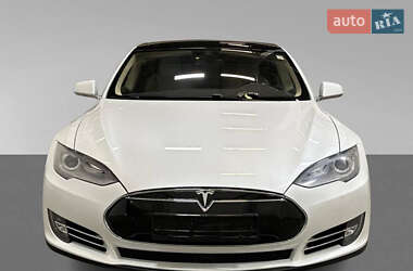 Tesla Model S 2015 Tesla Model S 2015