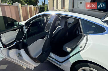 Лифтбек Tesla Model S 2016 в 