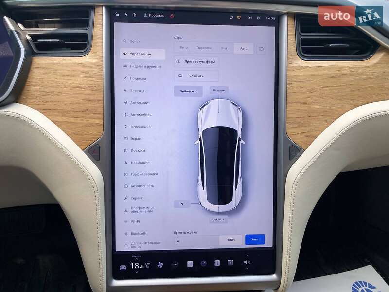 Лифтбек Tesla Model S 2018 в Виннице