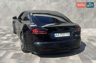 Лифтбек Tesla Model S 2022 в 