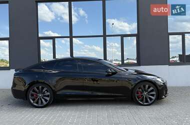 Лифтбек Tesla Model S 2019 в 