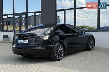 Лифтбек Tesla Model S 2019 в 