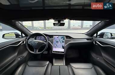 Лифтбек Tesla Model S 2019 в 